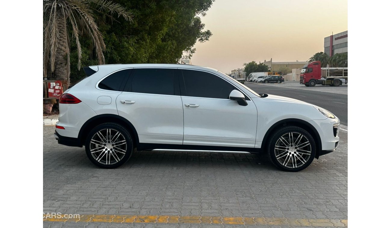 Porsche Cayenne Std