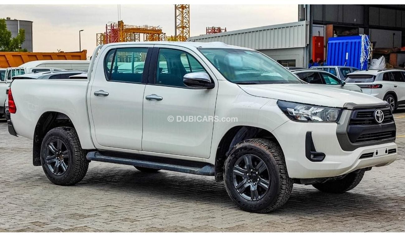 تويوتا هيلوكس TOYOTA HILUX 2.4GD ACTIVE D DC 4WD 6MT 4X4 #GUN3D