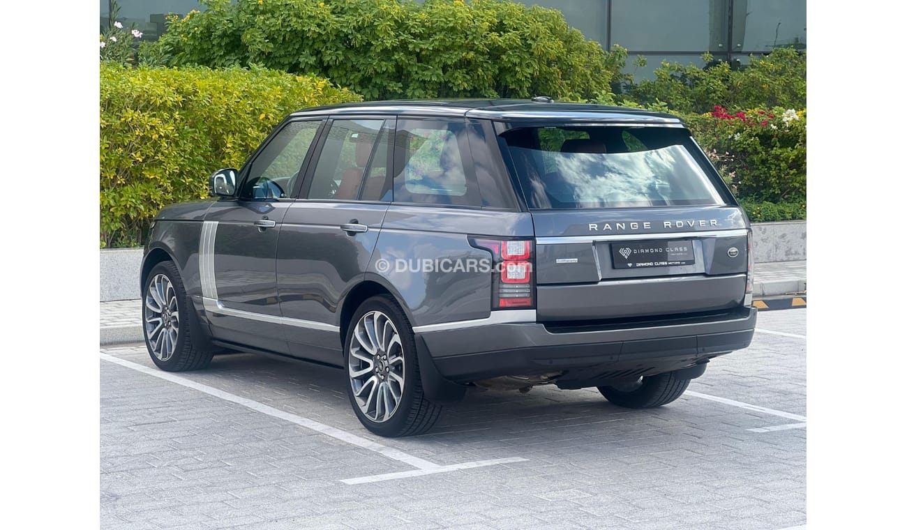 Land Rover Range Rover Range Rover Vogue Autobiography 5.0 L V8 Panoramic  Full option  GCC 2014 96,000 km  Full Service Hi