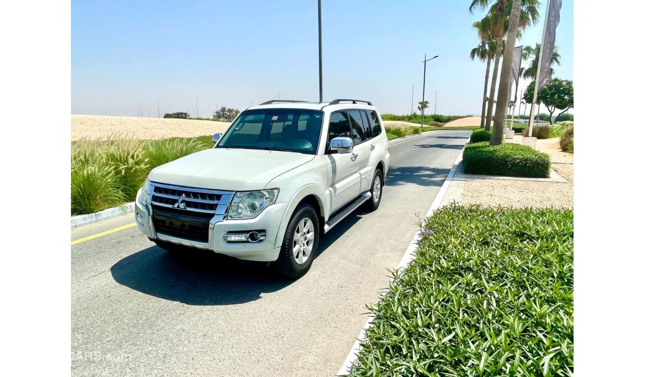 Mitsubishi Pajero GLS Mid Banking facilities without the need for a first payment