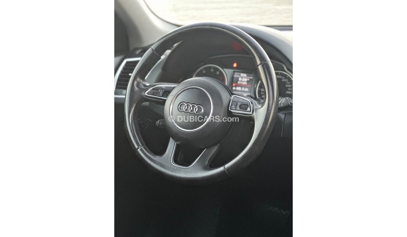 Audi Q5 40 TFSI S-Line 2.0L