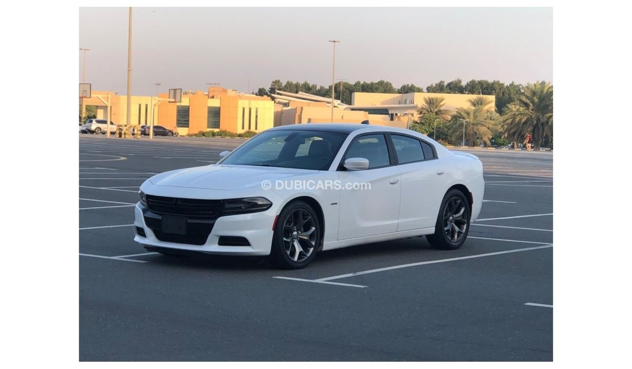 Dodge Charger R/T Road Track MODEL 2016 GCC CAR PERFECT CONDITION INSIDE AND OUTSIDE ORIGINAL PAINT