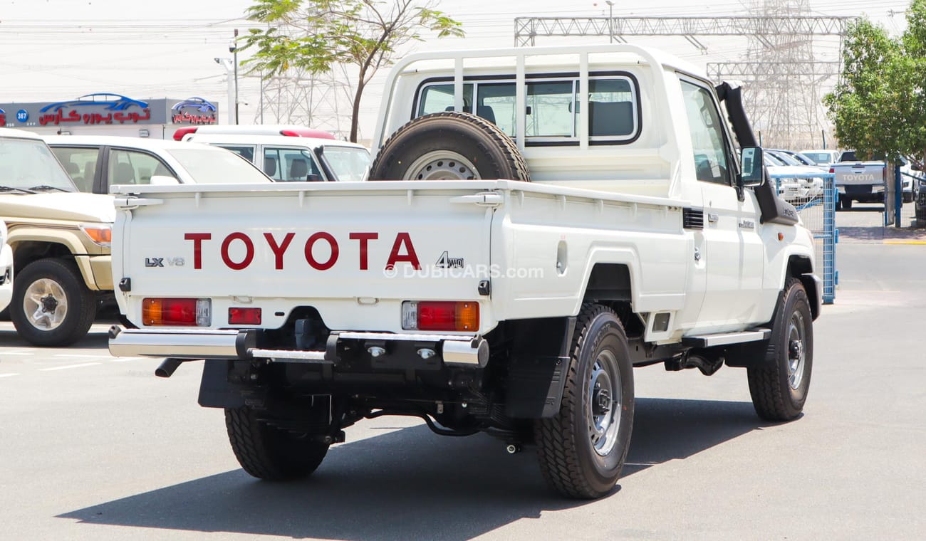 Toyota Land Cruiser Pick Up LX V8