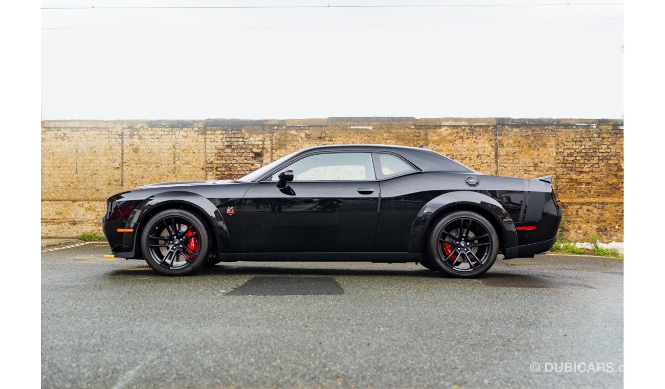 Dodge Challenger Scat Pack 392 Widebody 6.4 | This car is in London and can be shipped to anywhere in the world