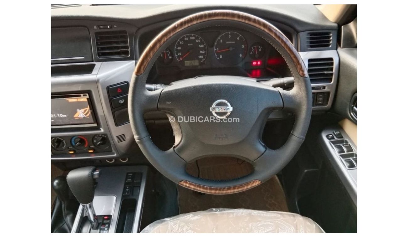 Nissan Patrol Super Safari NISSAN SAFARI RIGHT HAND DRIVE (PM1437)