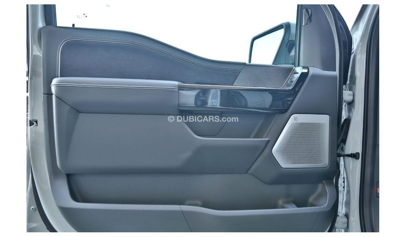 فورد F 150 LIGHTNING Platinum AWD Electric 2023 - Local Registration +10%