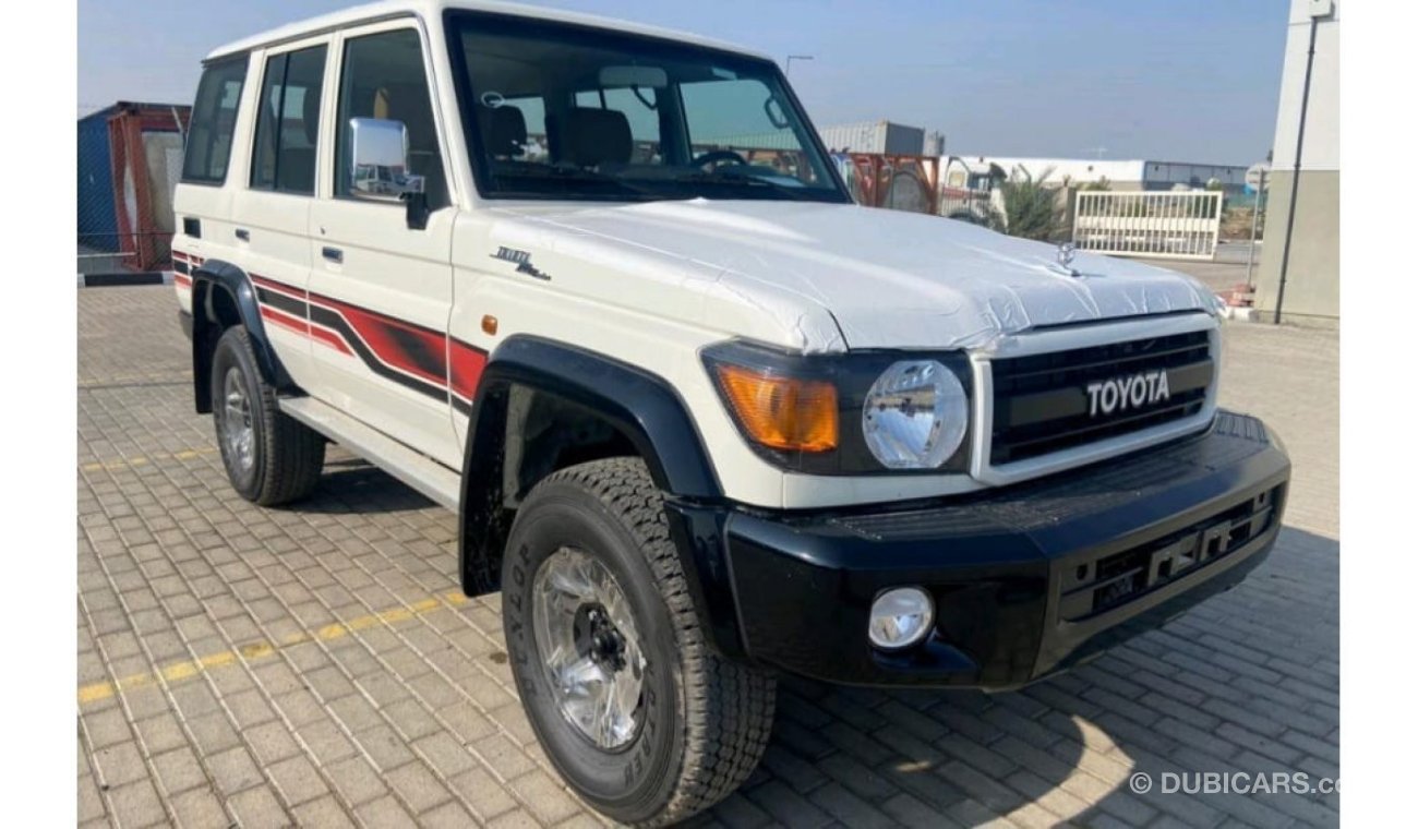 تويوتا لاند كروزر هارد توب 2023 TOYOTA LAND CRUISER LC76 70TH 4.0L GASOLINA