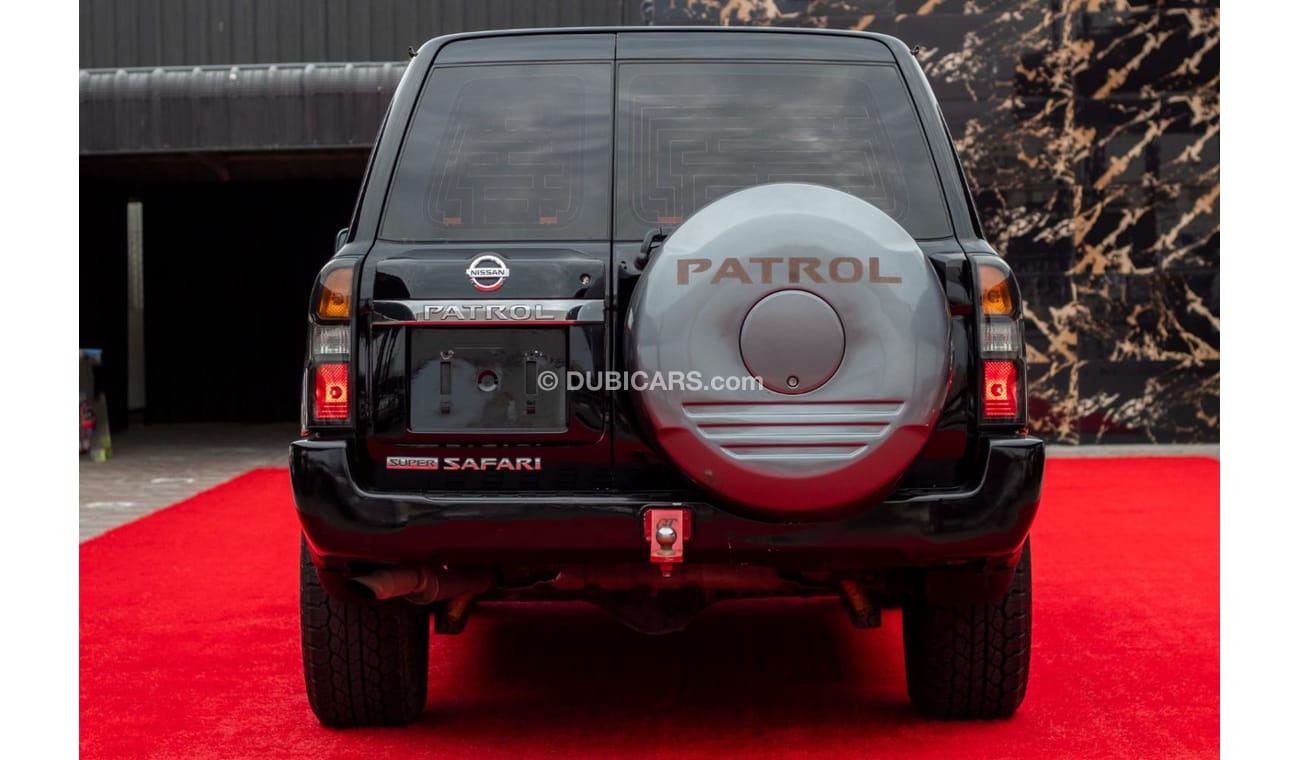 Nissan Patrol Super Safari