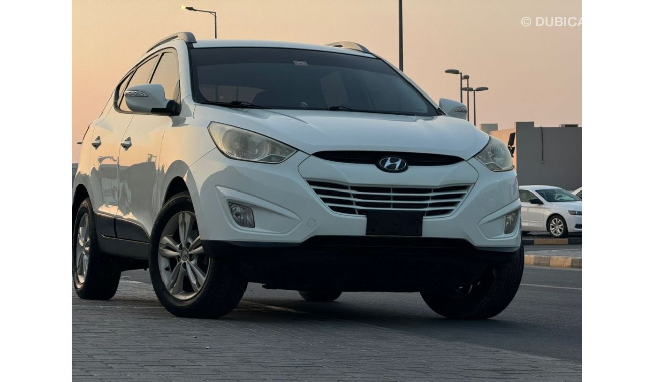 Hyundai Tucson GLS 2.0L In excellent condition and requires no expenses