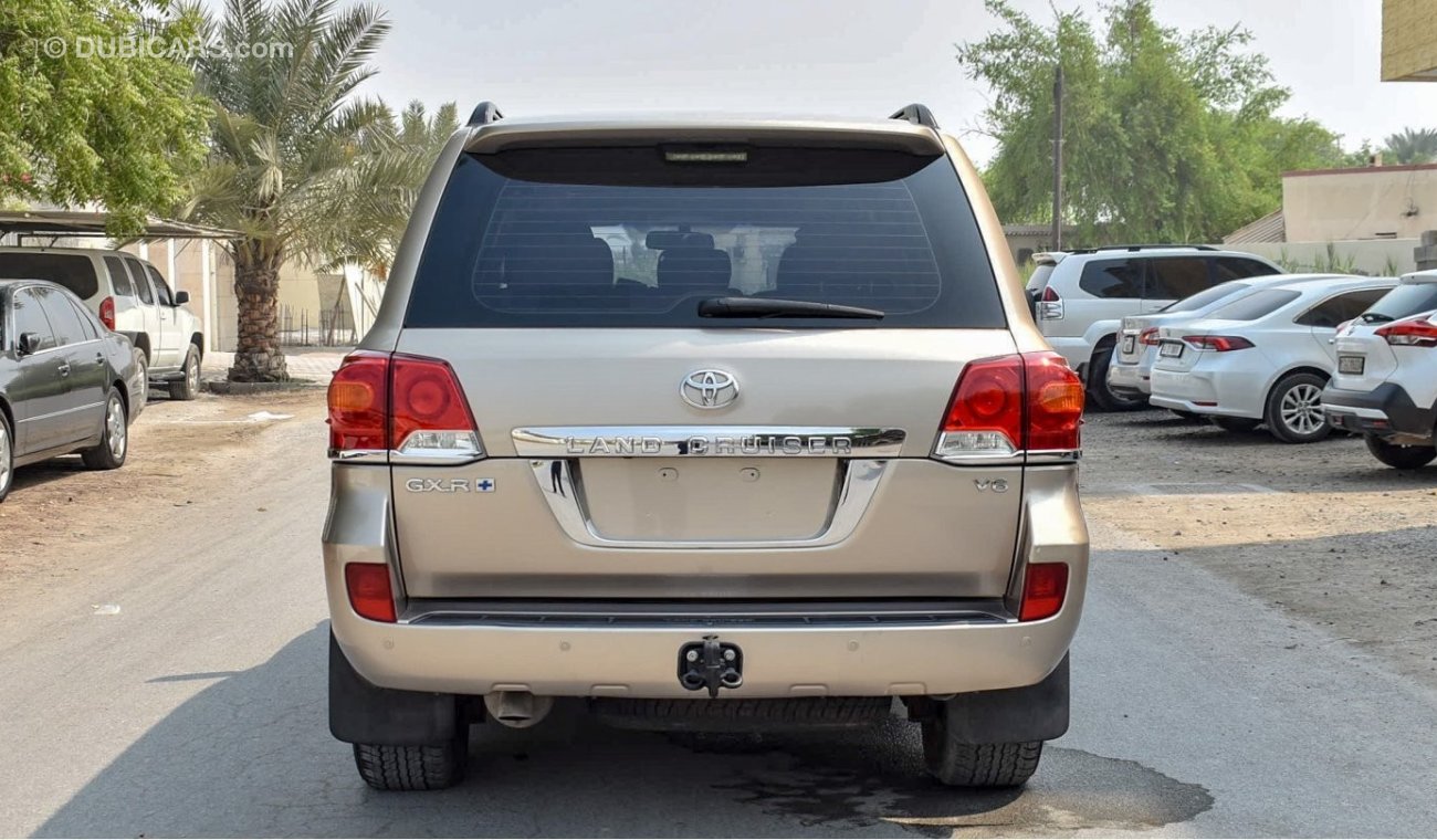 Toyota Land Cruiser GXR+