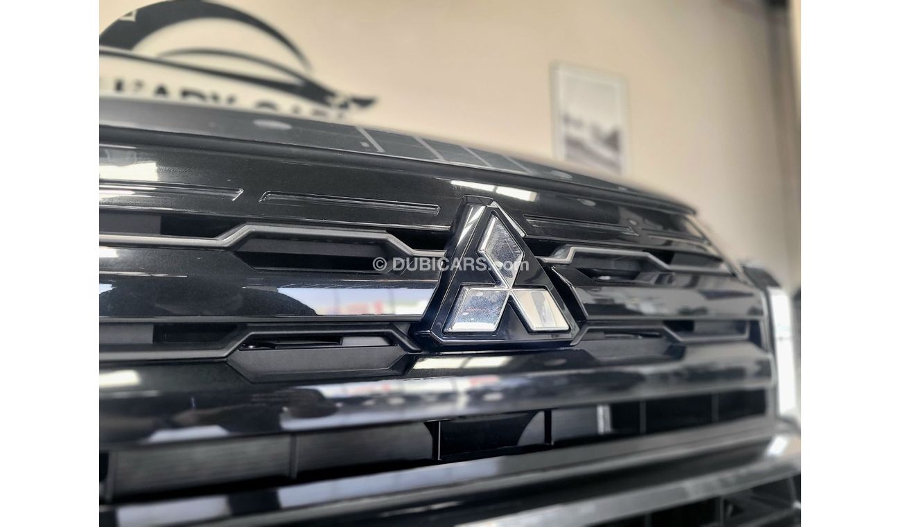 Mitsubishi Xpander MITSUBISHI XPANDER CROSS 1.5L 2024 (GCC SPECS)