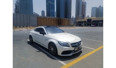 مرسيدس بنز C 63 كوبيه AMG OEM Carbon Fiber factory form