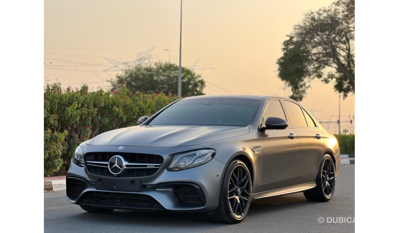 Mercedes-Benz E 63 AMG