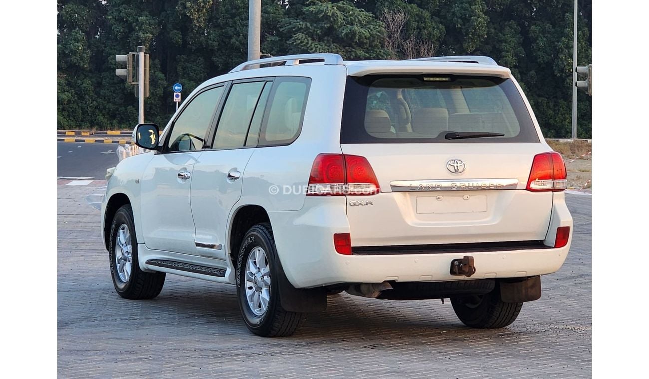 Toyota Land Cruiser GX.R V6