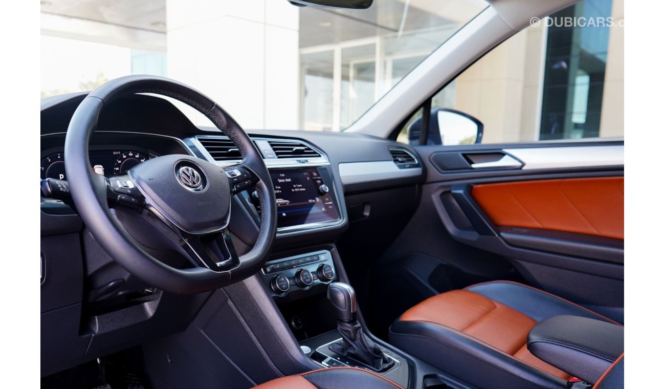 Volkswagen Tiguan Volkswagen Tiguan R-Line 2020 GCC under Warranty with Flexible Down-Payment/ Flood Free.