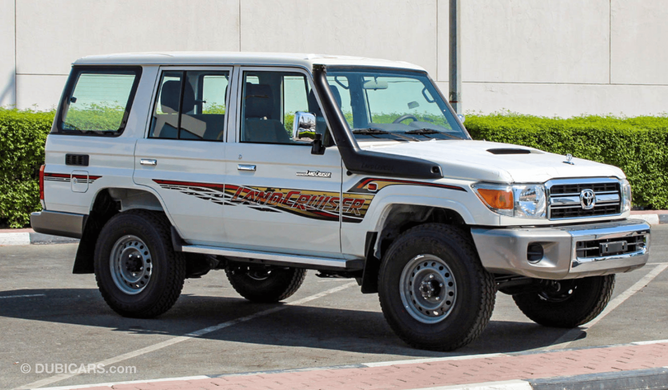 تويوتا لاند كروزر هارد توب TOYOTA LAND CRUISER 70 4.5L LC76 T DSL - E MT