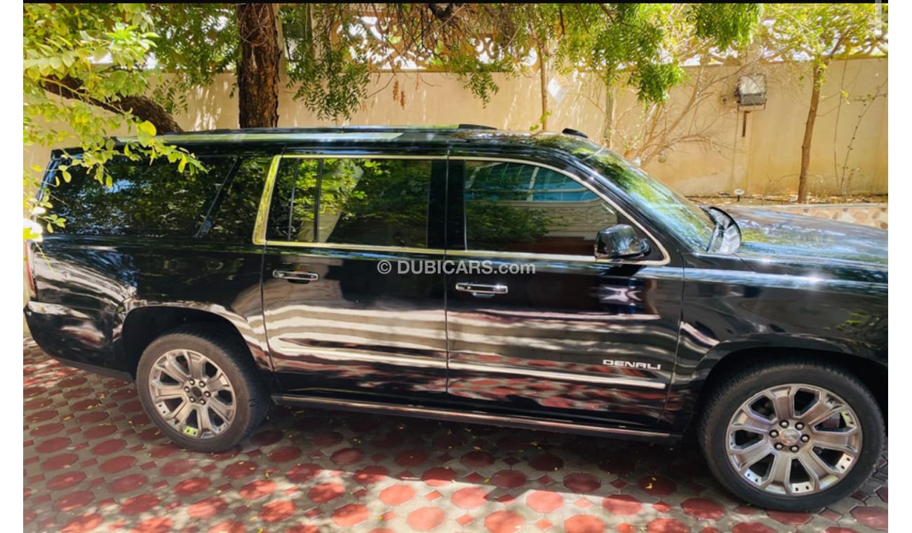 جي أم سي يوكون Denali 6.2L (8 Seater)