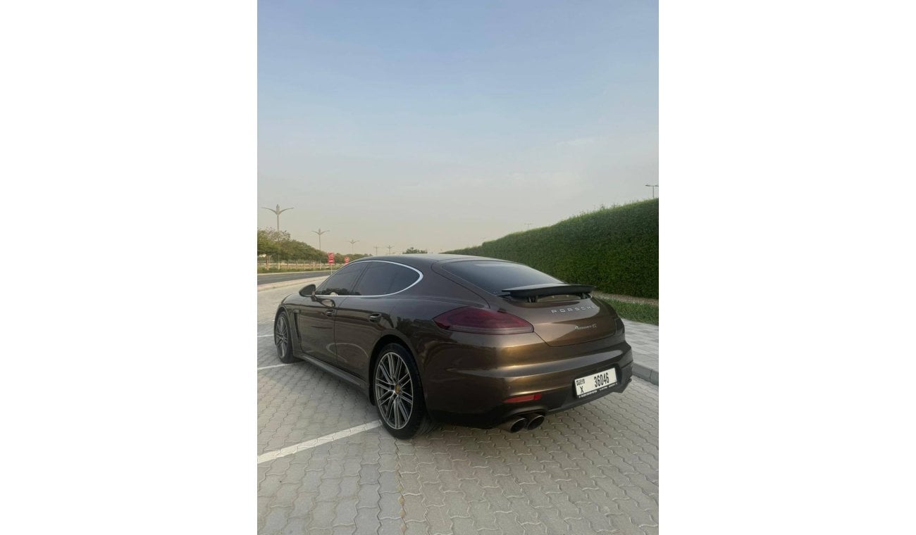 Porsche Panamera 4S Panamera 4S GCC Full Option