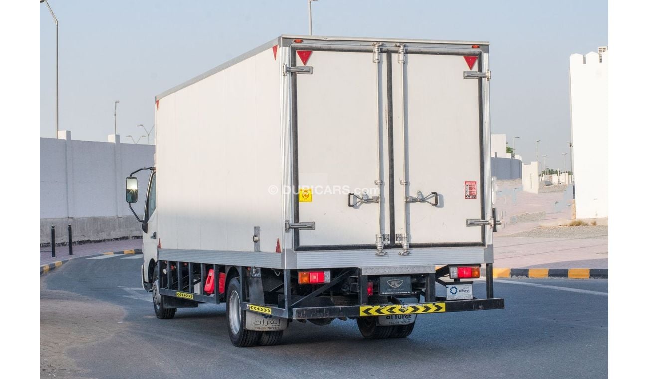 Hino 300 2023 | HINO 300 | FREEZER-THERMO KING T-600R | 16-FEET | GCC SPECS | H19727