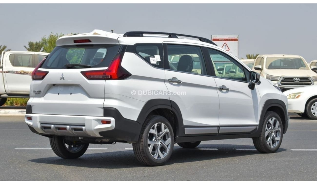 ميتسوبيشي إكسباندر Brand New Mitsubishi Xpander Cross 1.5L| Petrol | White/Black | 2025 | For Export Only