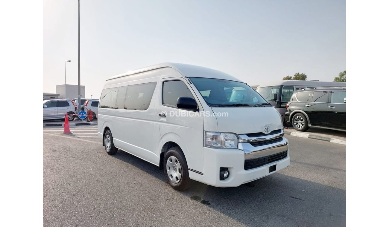 تويوتا هاياس TOYOTA HIACE COMMUTER VAN RIGHT HAND DRIVE(PM64467)