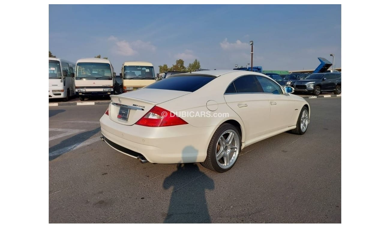 Mercedes-Benz CLS 500 MERCEDES-BENZ CLS 500 LEFT HAND DRIVE(PM45072)