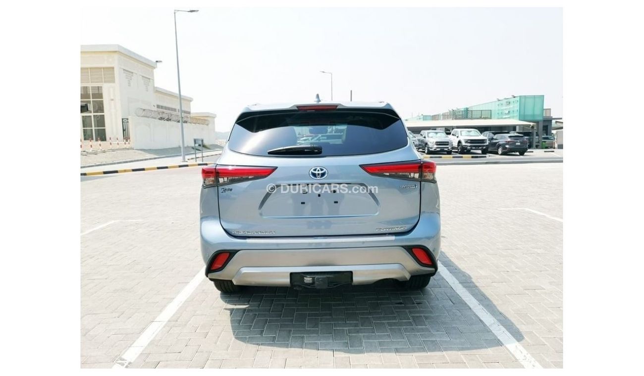 Toyota Highlander Toyota Highlander Platinum ( Hybrid ) - 2022 - Sky Blue