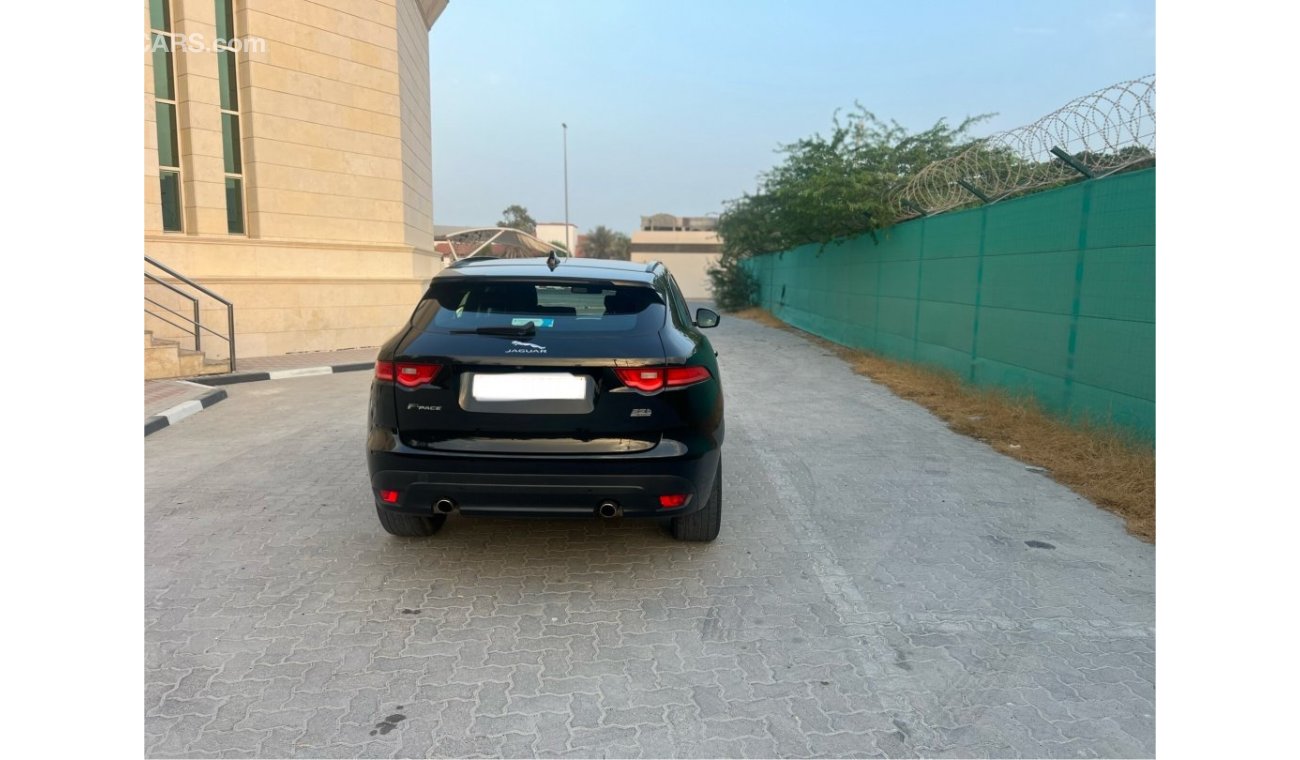 جاكوار F Pace R Sport -Full Option