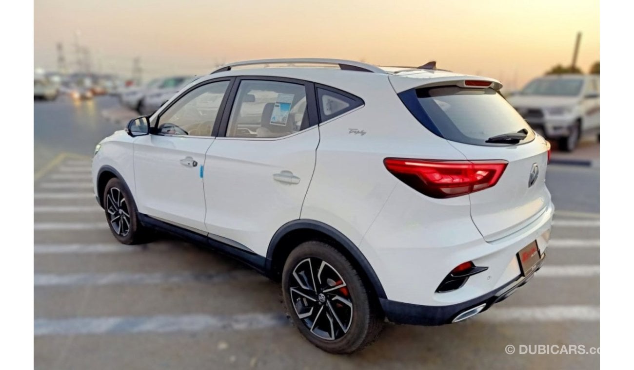 أم جي ZS MG Zs Trophy  1.3 T A/T luxury SUV FWD 2023  white color