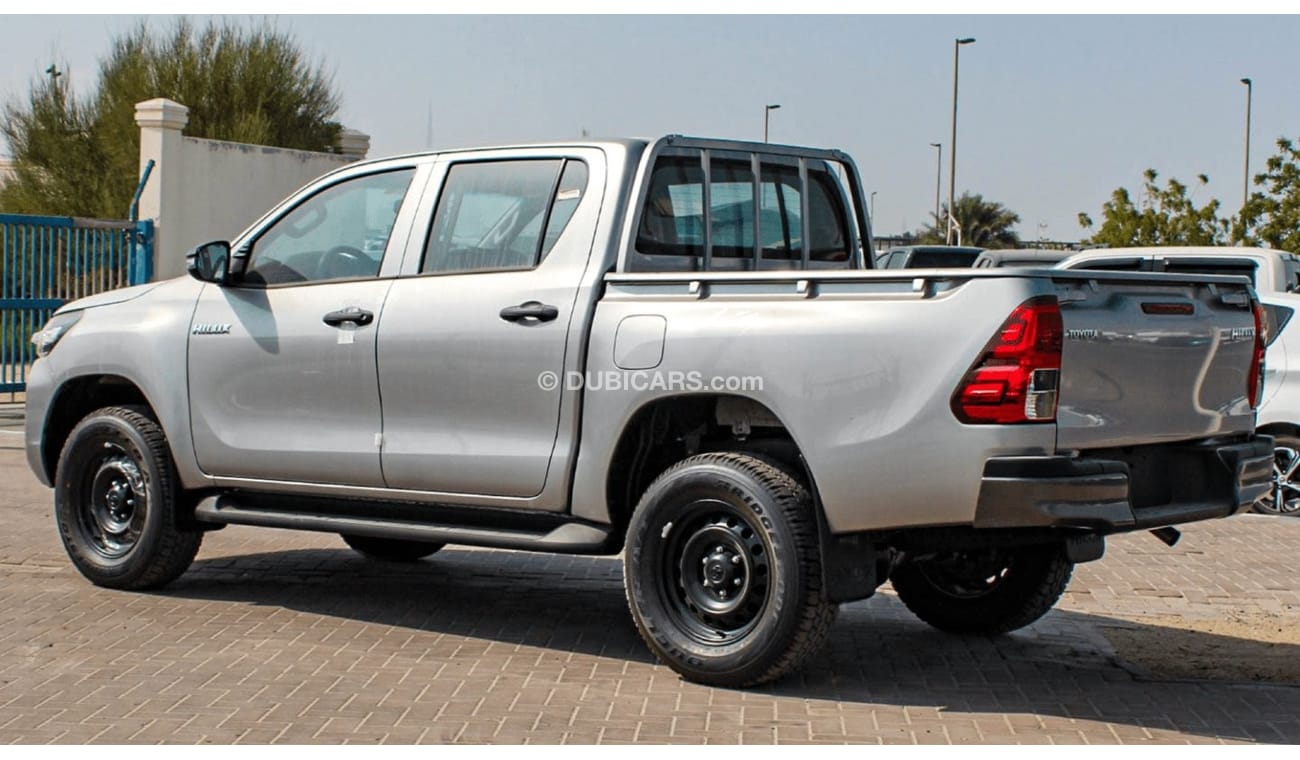 تويوتا هيلوكس HILUX 2.4L MT DIESEL