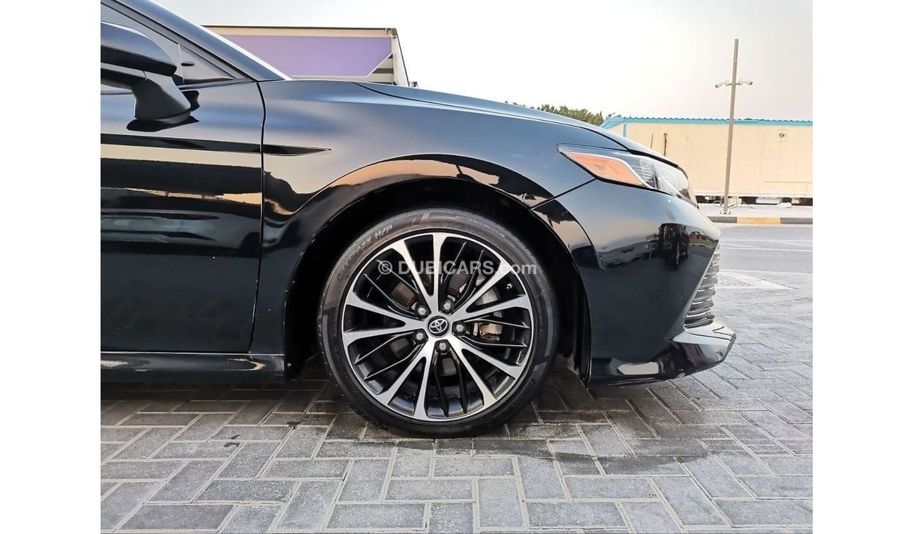 تويوتا كامري Toyota Camry LE - 2020 - Black