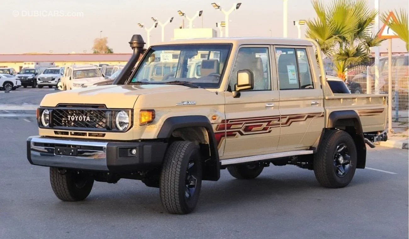 تويوتا لاند كروزر بيك آب Toyota Land Cruiser Pick Up LC79 DC, 2.8L Turbo Diesel 4WD AT