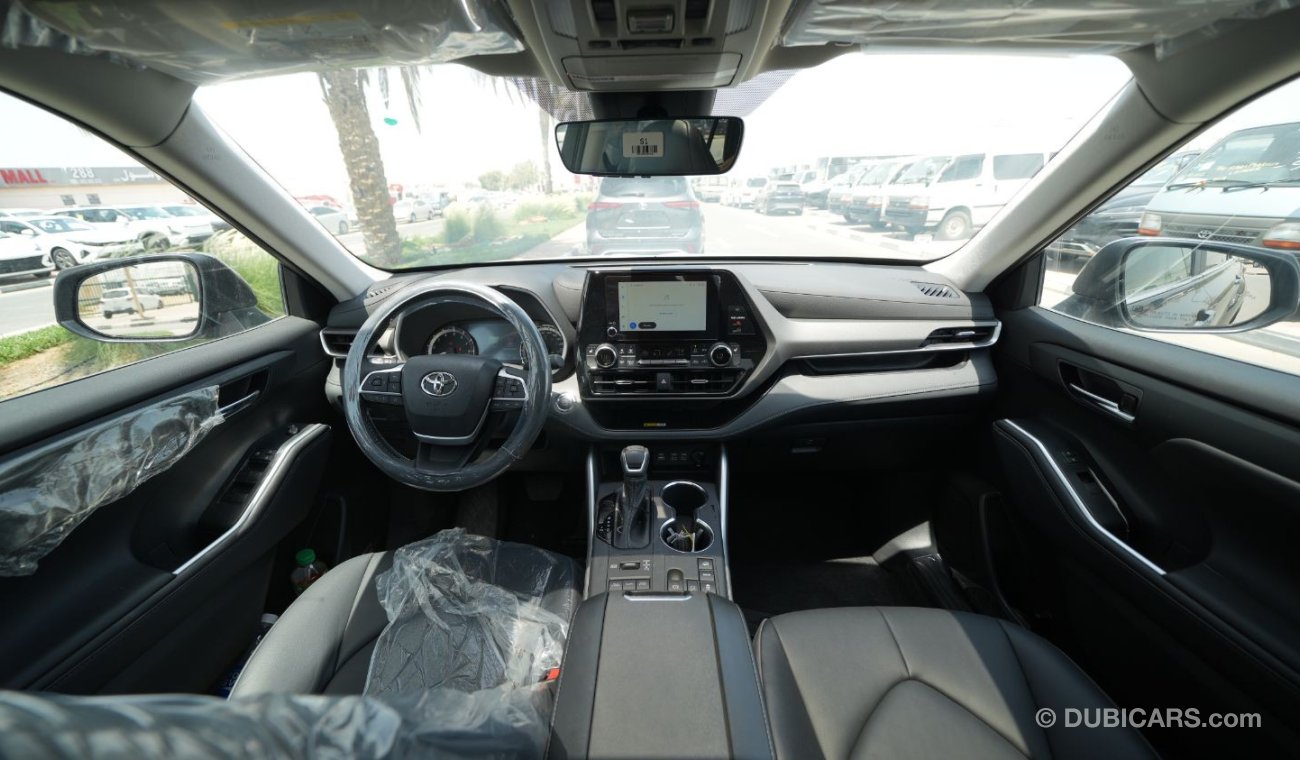 تويوتا هايلاندر Toyota Highlander 2.4L Petrol Turbo XLE AWD AT MY-2023