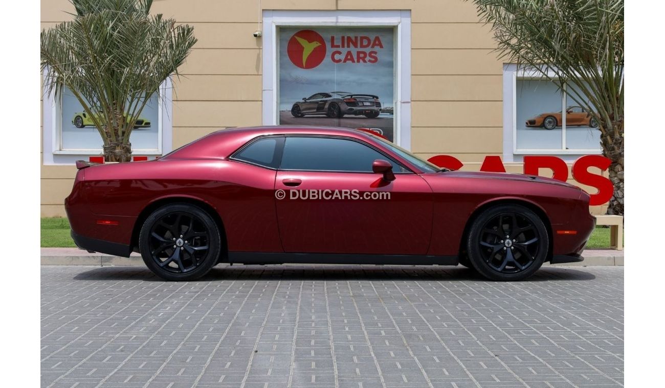 Dodge Challenger Dodge Challenger SXT Plus 2017 GCC under Warranty with Flexible Down-Payment/ Flood Free.