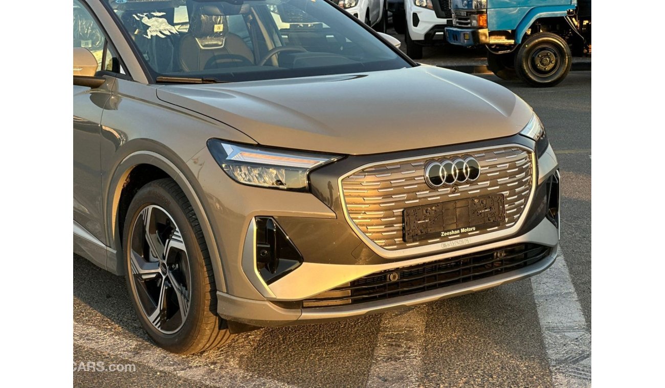 أودي اي ترون AUDI E-TRON Q4 2024