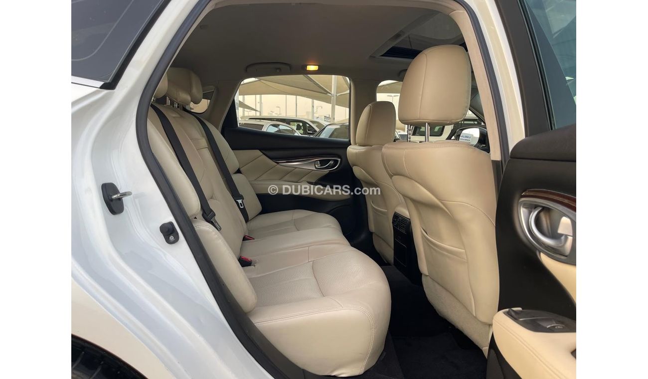 إنفينيتي Q70 Infiniti Q70_Gcc_2017_Excellent_Condition _Full option