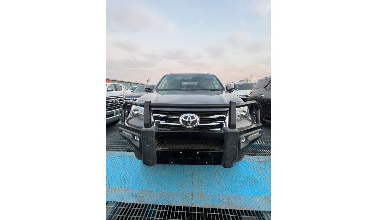 تويوتا فورتونر Toyota Fortuner RHD diesel engine