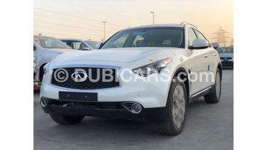 Infiniti Qx70 3 7l Engine V6 Full Option For Both Local And Export Code Iqx2019 For Sale Aed 127 500 White 2019