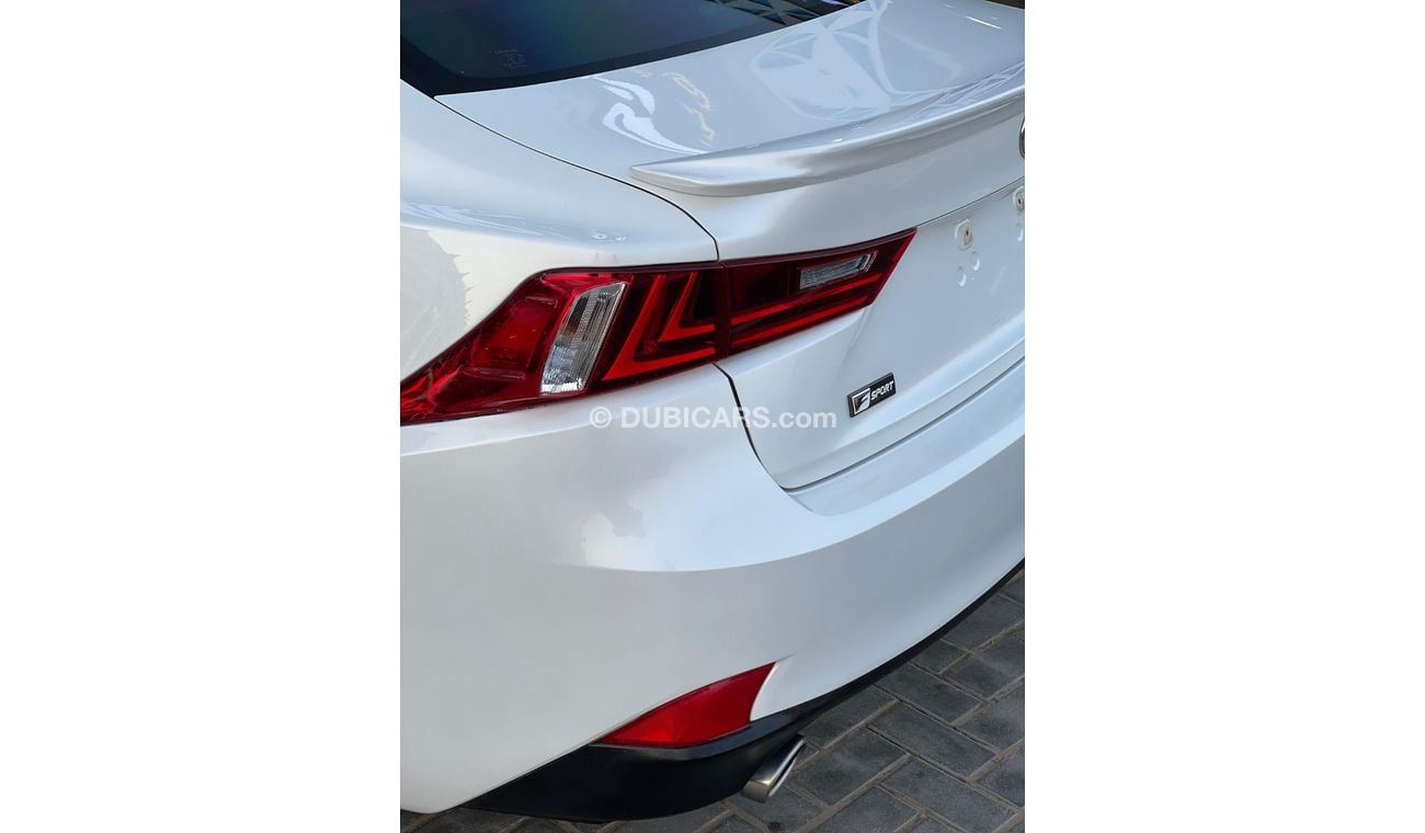 لكزس IS 250 Platinum 2.5L V6 2.5L / FULL OPTION / IN PERFECT CONDITION