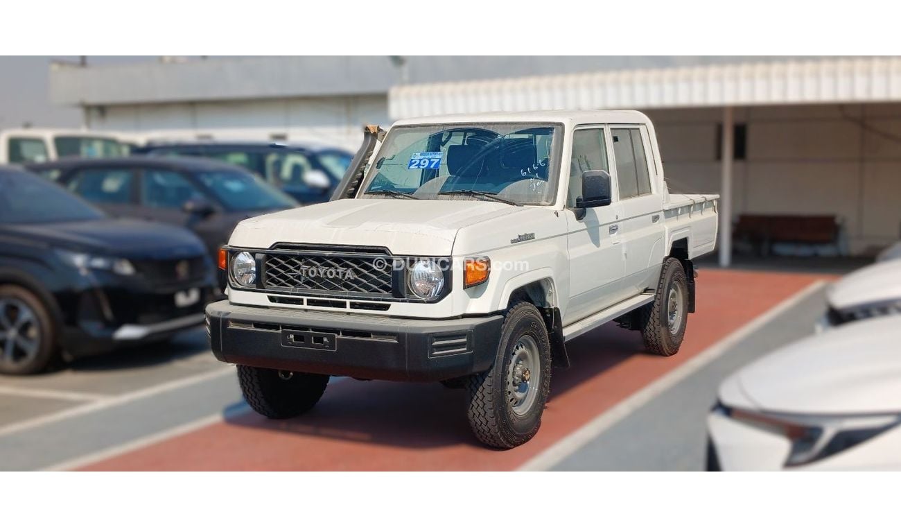 تويوتا لاند كروزر بيك آب Toyota Land Cruiser 79 DC 4.2L Diesel with Difflock 2024YM