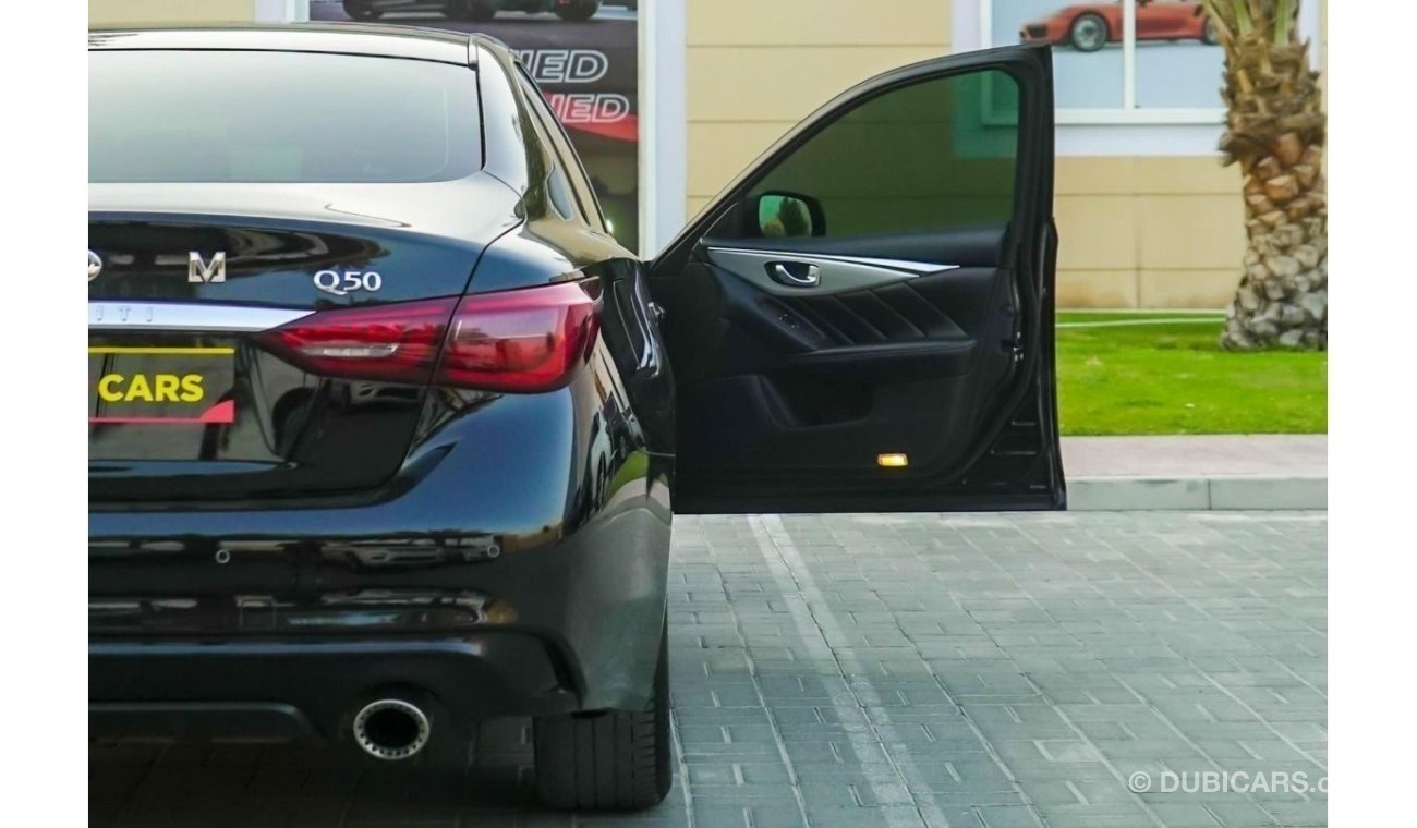 Infiniti Q50 Luxe V37