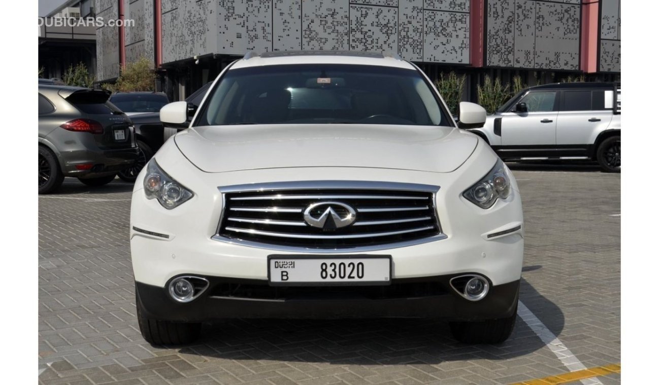 إنفينيتي QX70 لاكجري