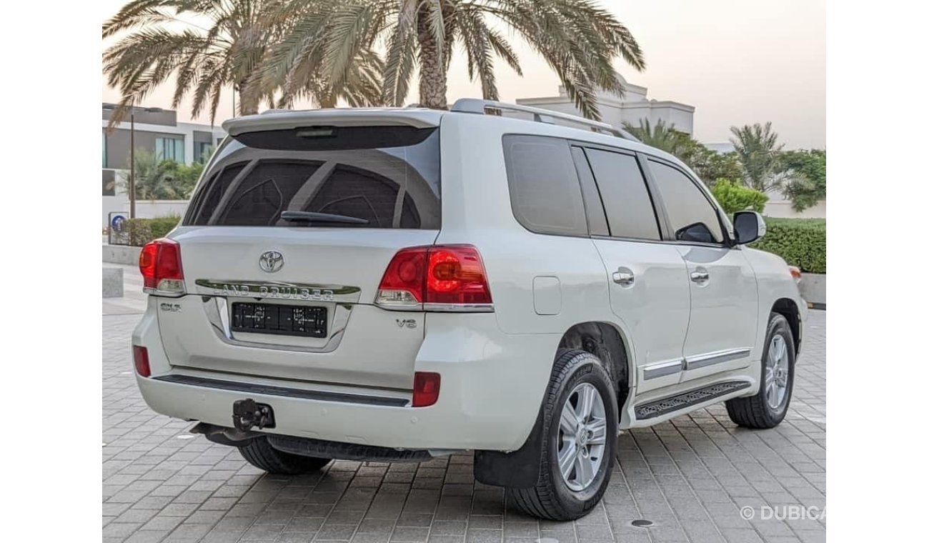 Toyota Land Cruiser 2013 GXR V4 Full Option In Excellent Condition