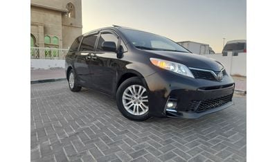 تويوتا سيينا Toyota Sienna 2015 XLE