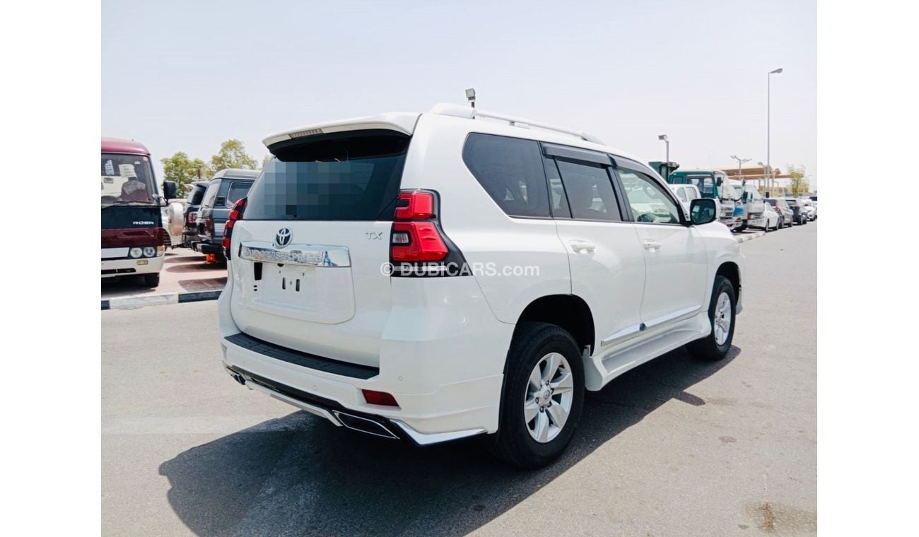 تويوتا برادو Toyota Prado 2018 TX RHD Japan