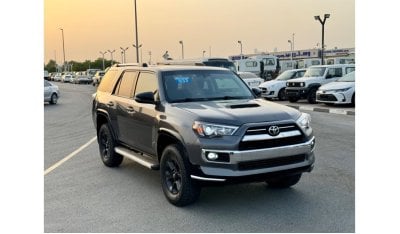 تويوتا Runner4 2019 SR5 PREMIUM SUNROOF 4x4 FULL OPTION US SPEC