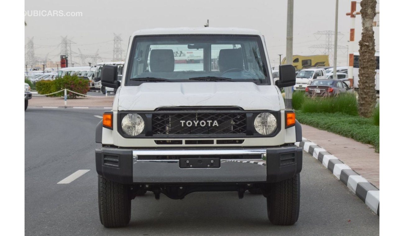 تويوتا لاند كروزر TOYOTA LAND CRUISER 76 SERIES 4.0L V6 4WD 5DOOR SUV 2024 | REAR CAMERA | 10 INCH DISPLAY | D