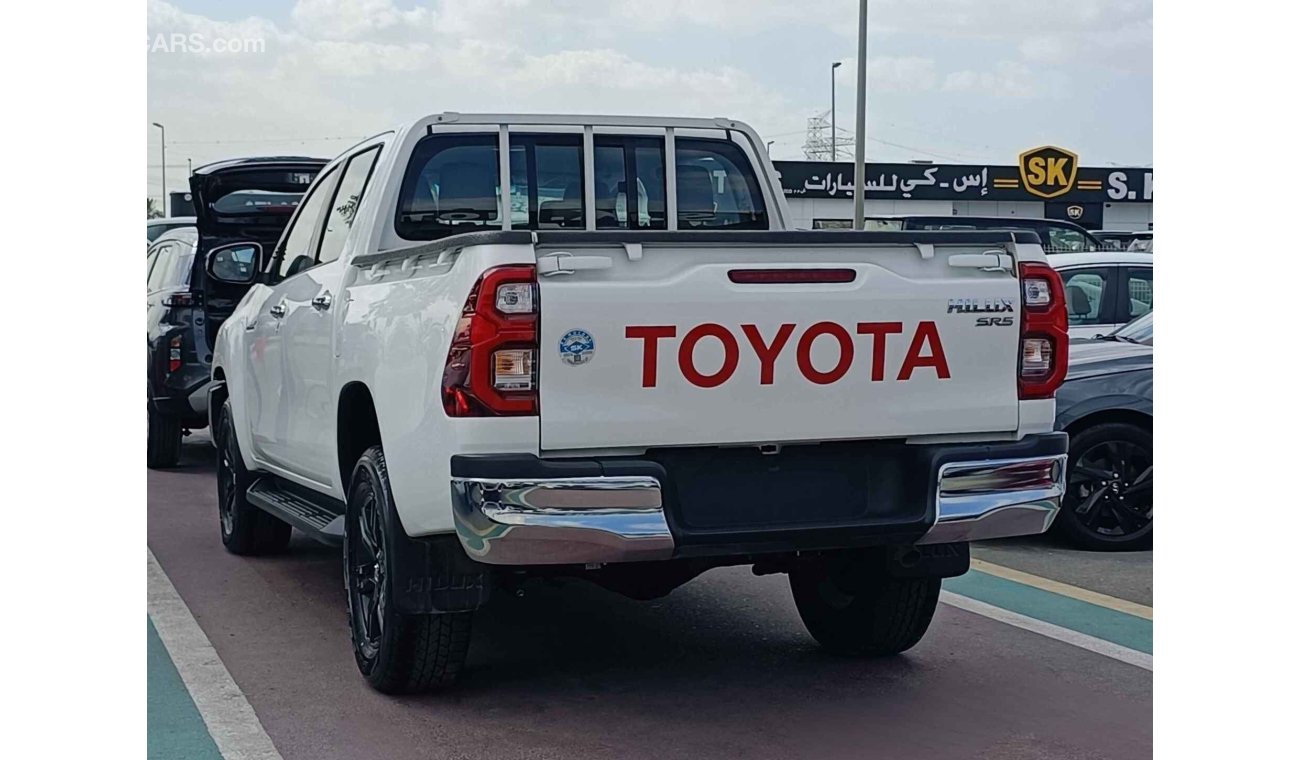 Toyota Hilux Wide Body, 2.4L Diesel, 4X4, M/T, Power lock / Windows / SPECIAL PROMOTION (CODE # HDDWMM2)