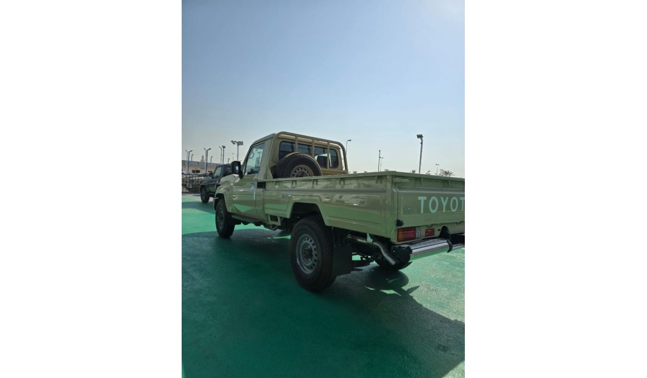 Toyota Land Cruiser Pick Up SINGLE CAB 4.0L PETROL A/T 2024 GCC