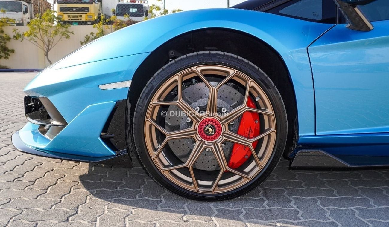 لامبورغيني أفينتادور 2021 - SVJ Roadster - 2,150KM Only - Sky Blue